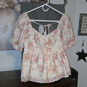 In February Floral Puff Sleeve Top L